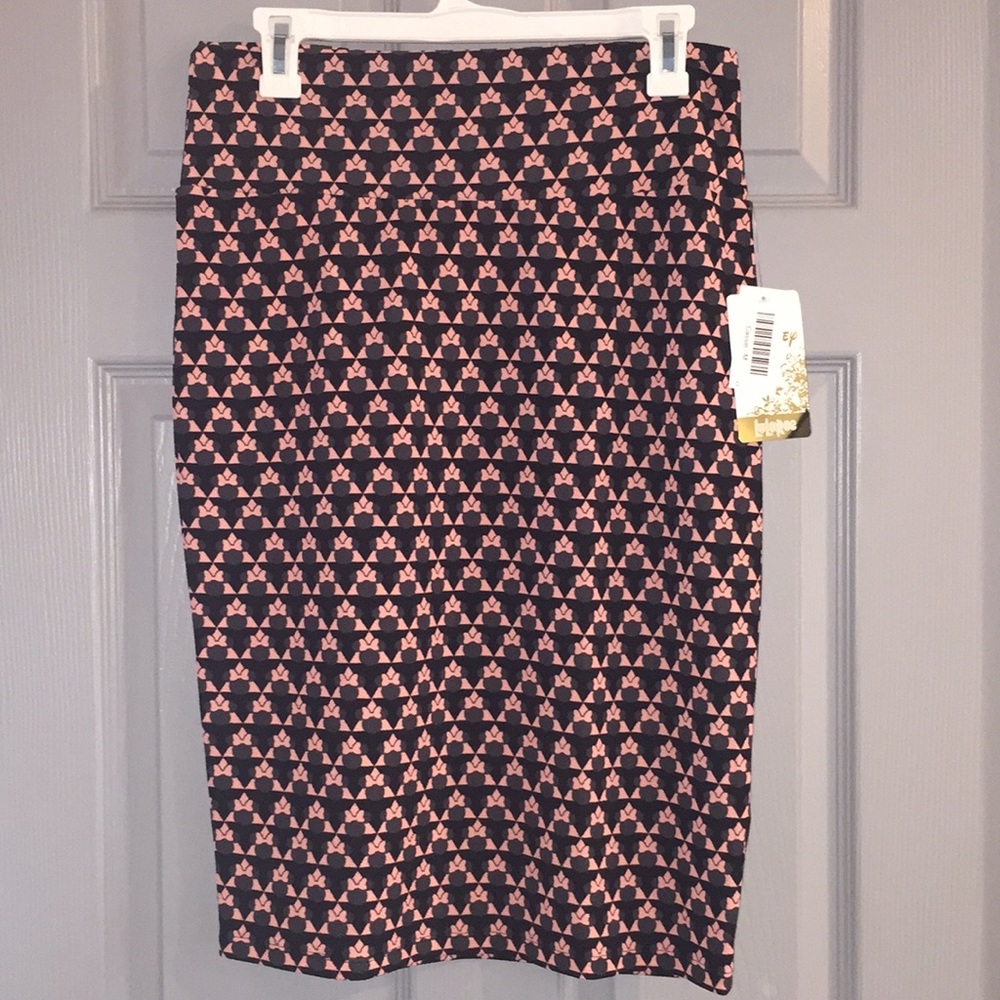 LuLaRoe Cassie NWT